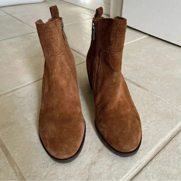 Lucky Brand Booties - Picture 3 of 6